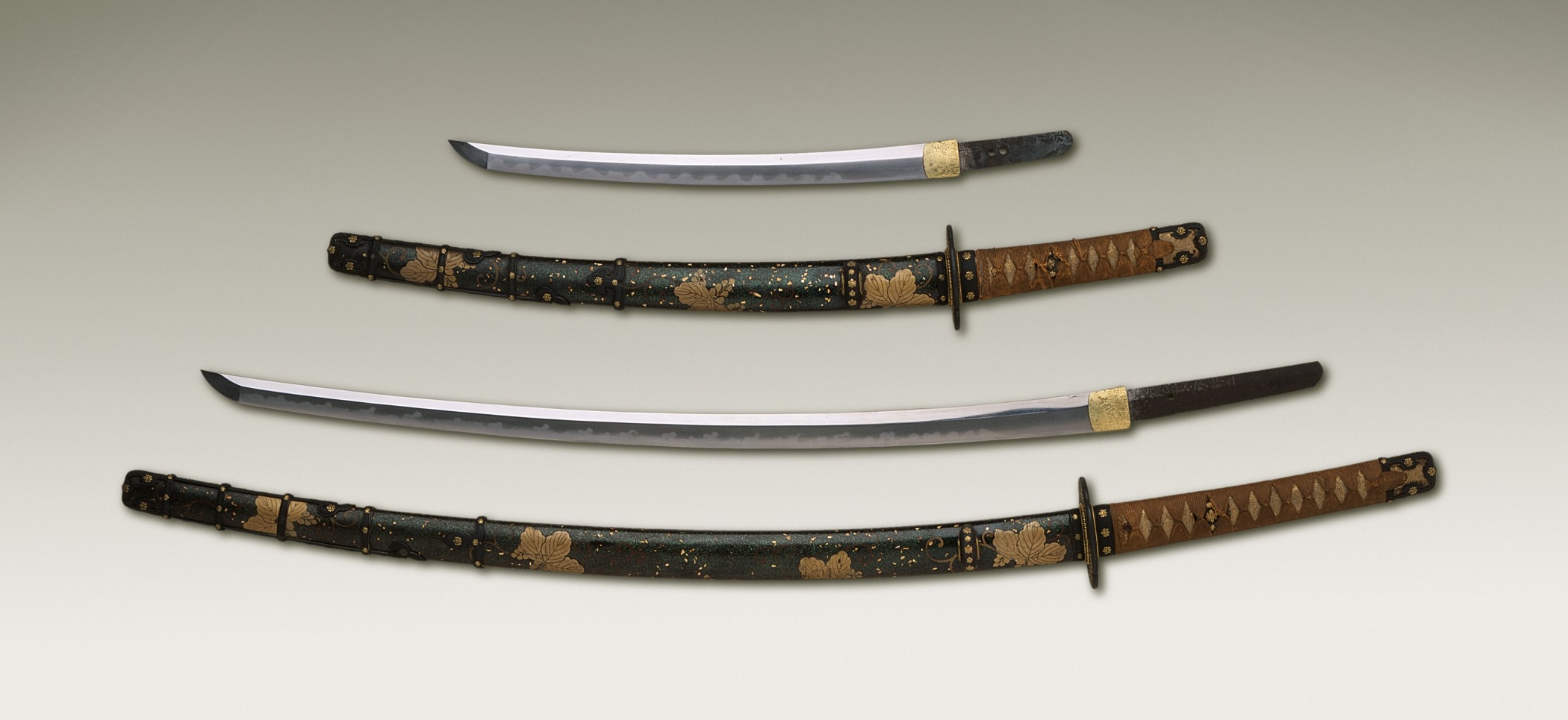 long sword and scabbard by Yokoyama Sukenaga