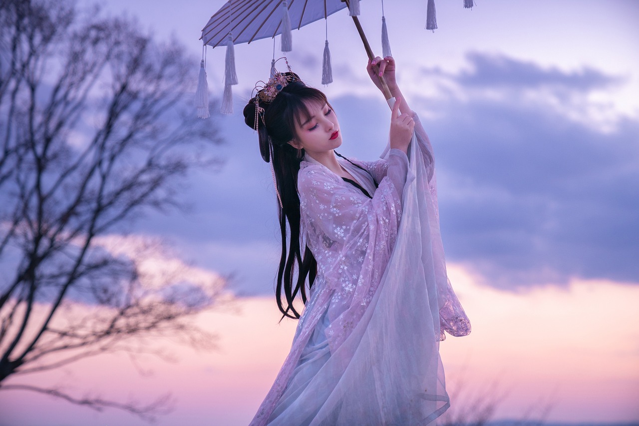 chinese woman holding parasol